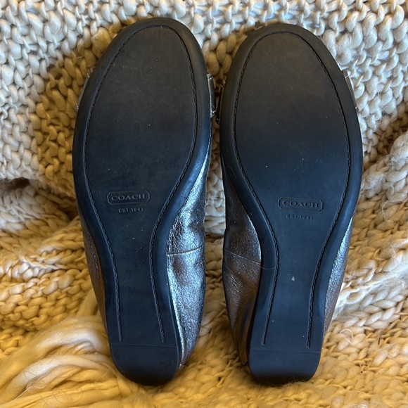 5/$50 Coach pewter leather flats size 6 - Picture 3 of 8